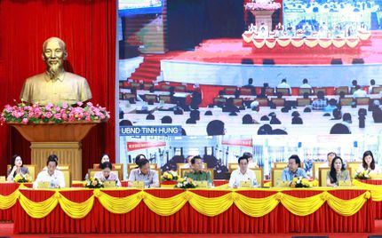 Bộ trưởng Lương Tam Quang tiếp xúc cử tri sau Kỳ họp thứ Nhất, Quốc hội khóa XVI tại tỉnh Hưng Yên